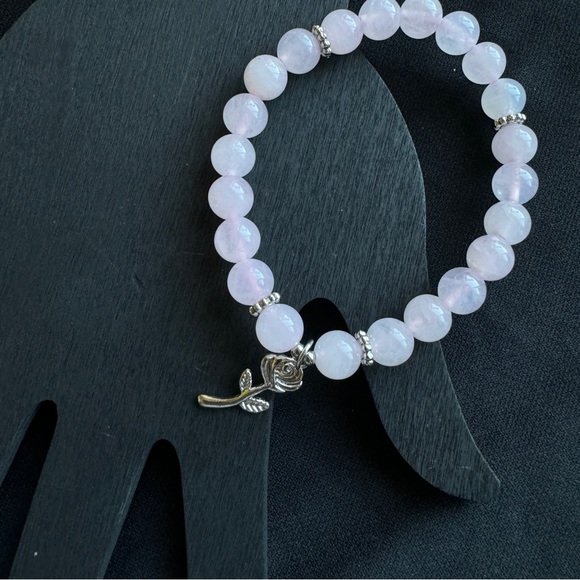 New Healing Stone Rose Quartz Bead Silver Plate Rose Charm Stretch Bracelet Calm - Picture 4 of 8